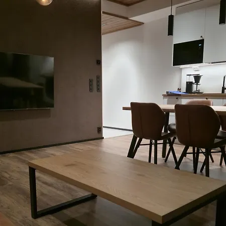 Metsolinna Apartament *